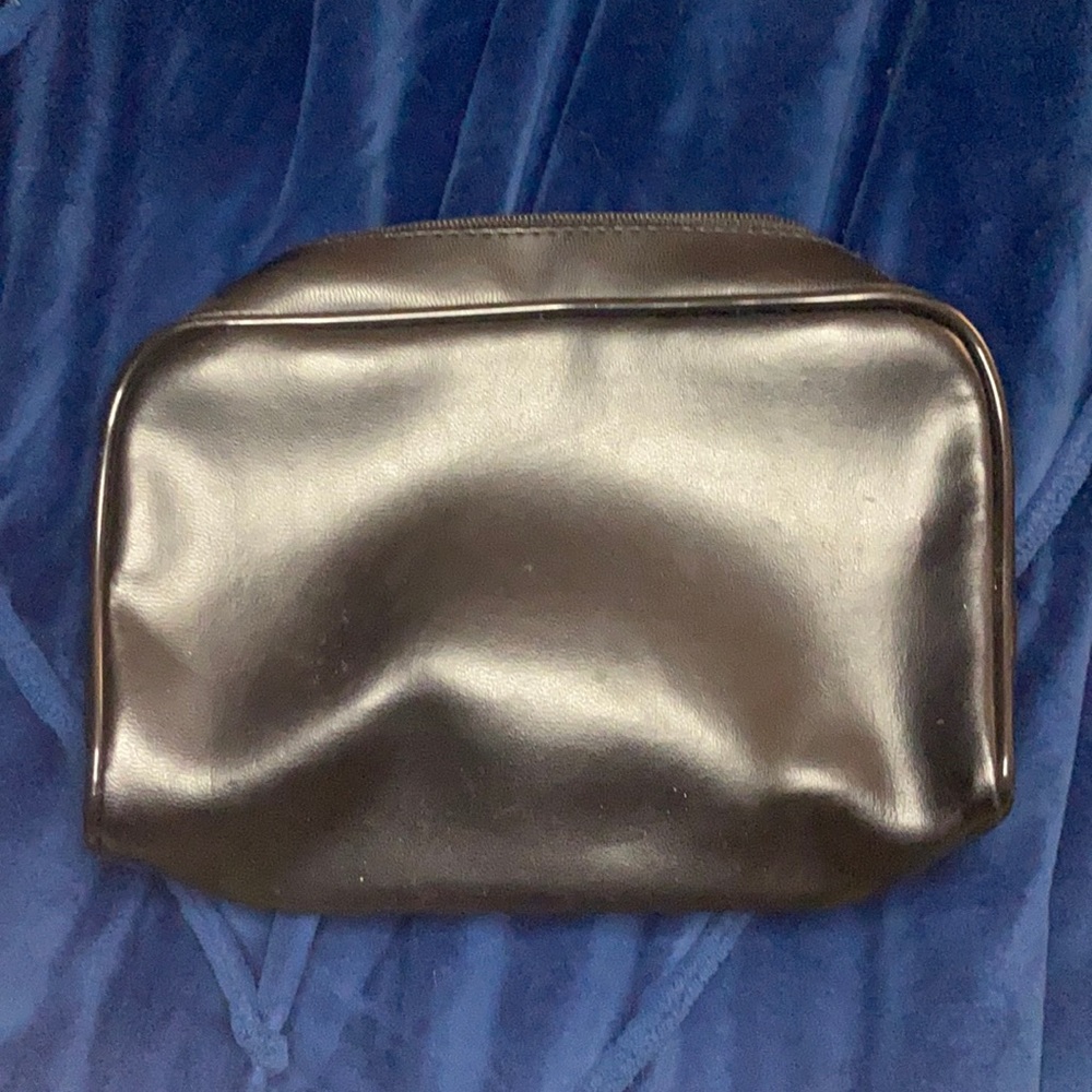 Unisex black Toiletry Bag